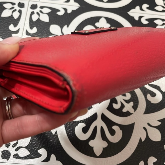 Red Kate Spade wristlet wallet - Picture 8 of 8